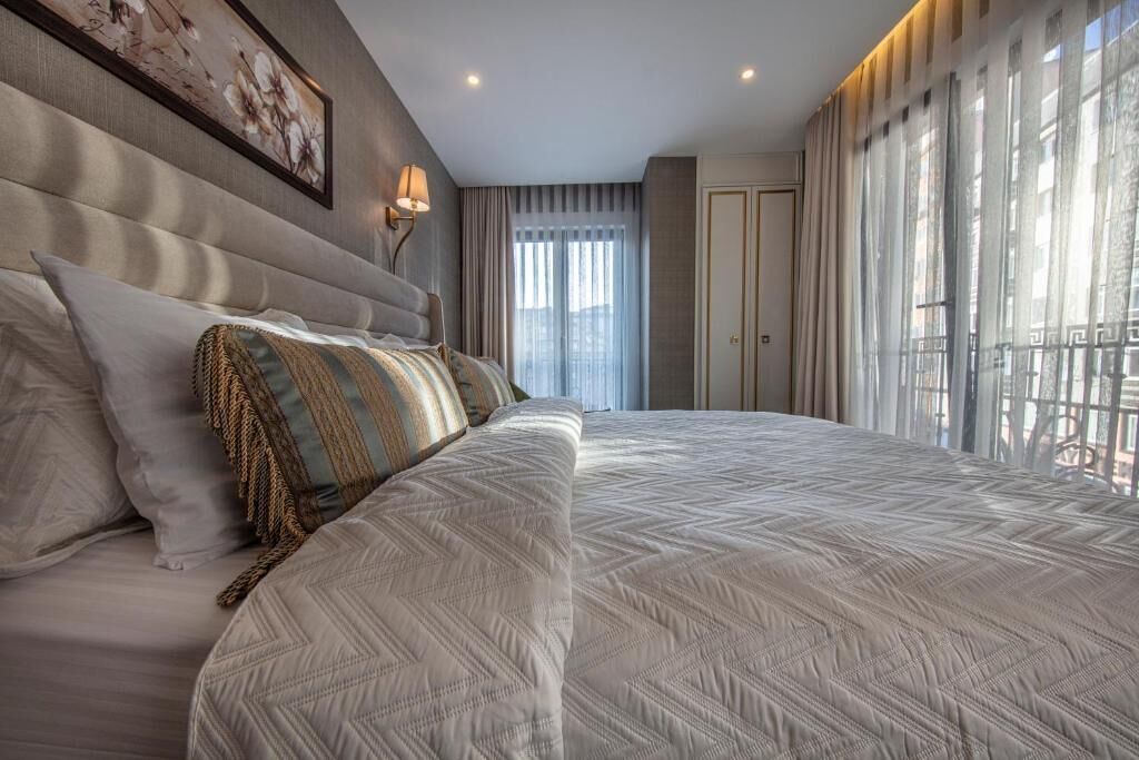 Photo - Mr BEYAZ HOTEL