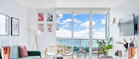 Televisio, työhuone