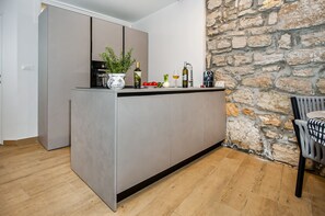Fridge, microwave, stovetop, dishwasher - Dal Pescatore (Rovinj)