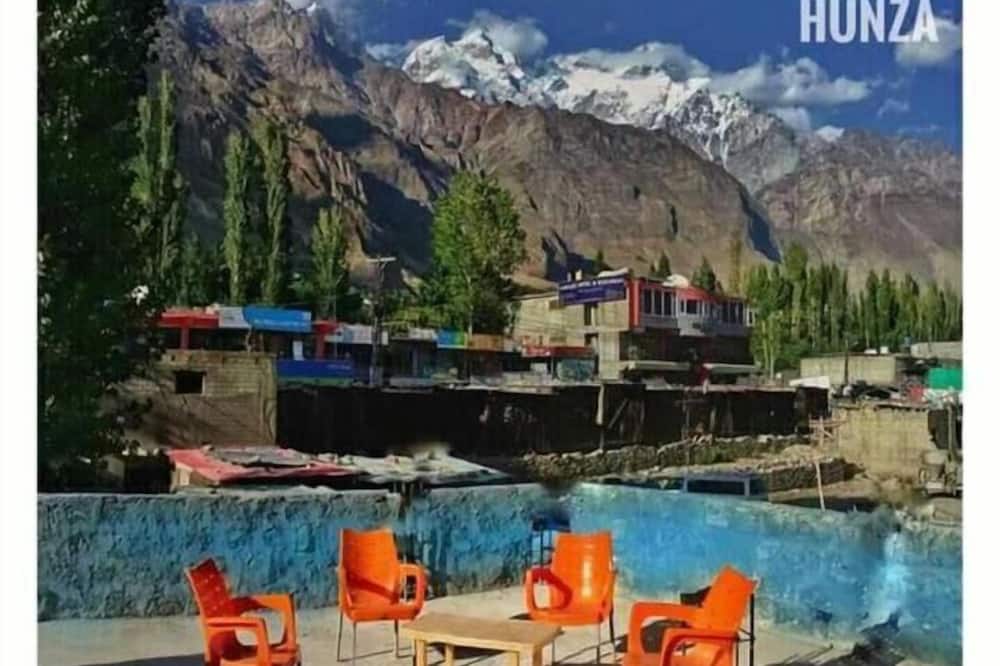 Hotel Mountain Villa Hunza
