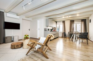 Living area - Yellow House Rovinj (Rovinj)