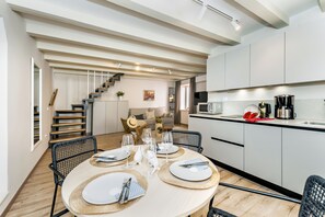 City Apartment, 1 Bedroom, Balcony | Private kitchen | Fridge, microwave, stovetop, dishwasher - Yellow House Rovinj (Rovinj)