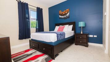 Business Apartment | 2 bedrooms, iron/ironing board, free WiFi