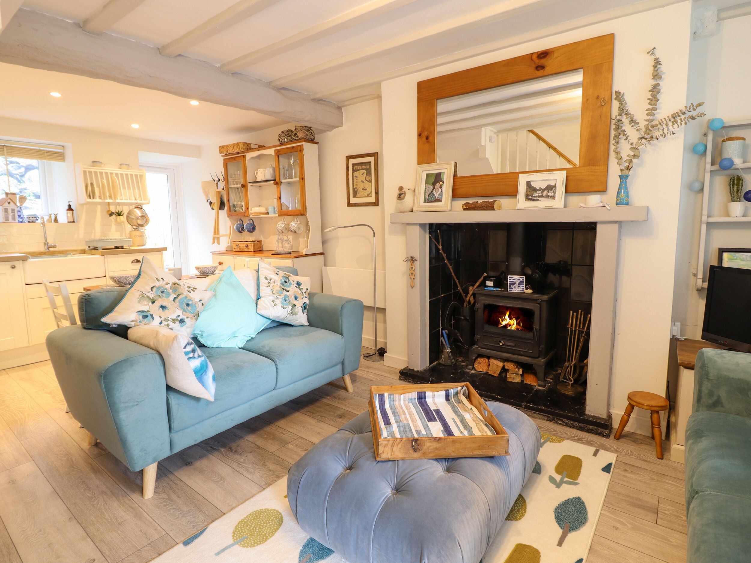 Cottage | Living room