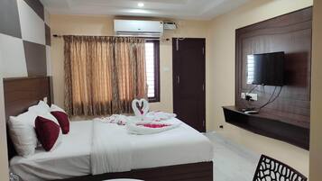 Quarto standard (AC) | Ferros/tábuas de passar roupa, Wi-Fi de cortesia, roupa de cama