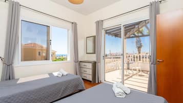 Villa | 3 bedrooms, WiFi