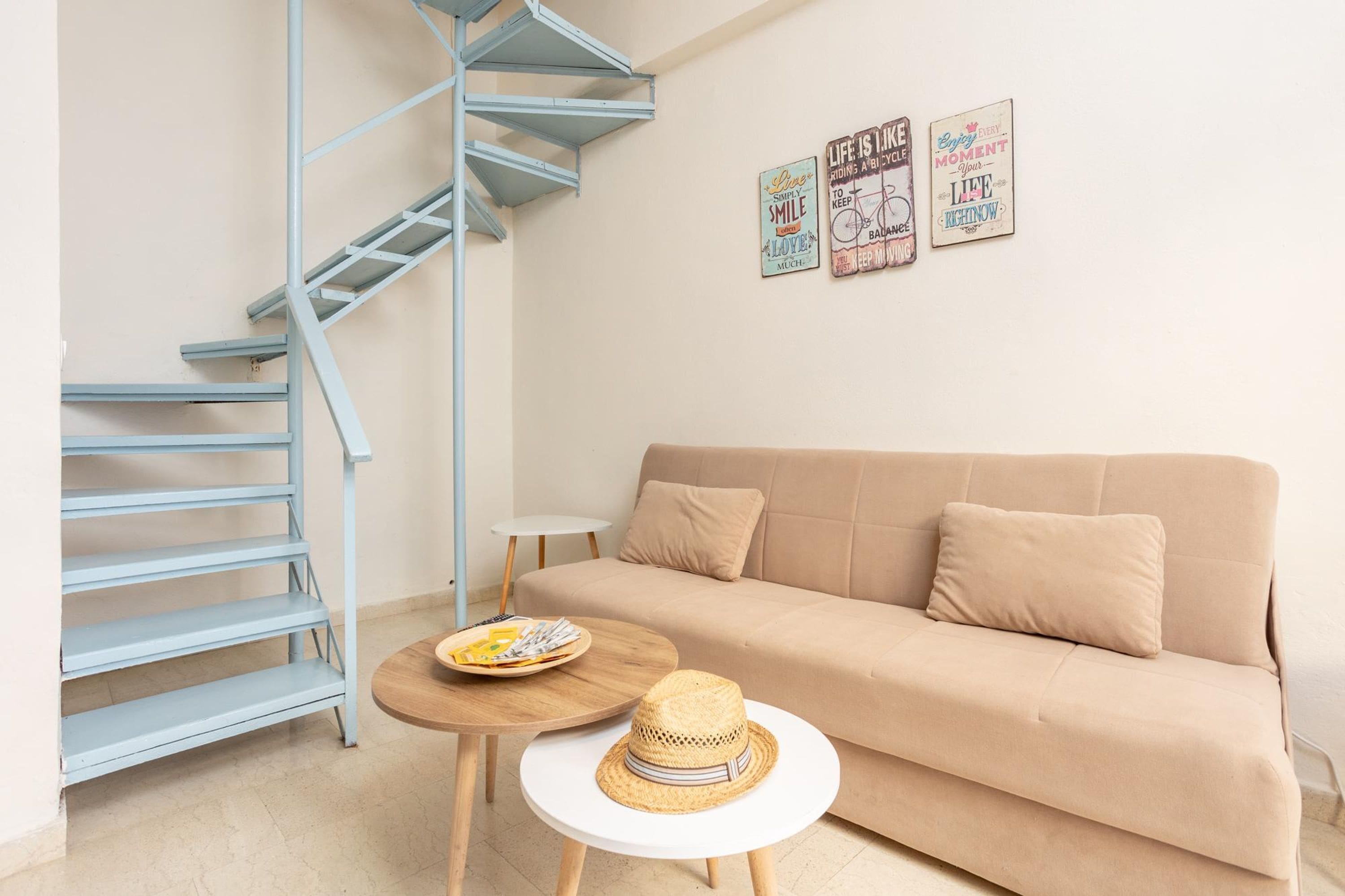 House | 2 bedrooms, WiFi