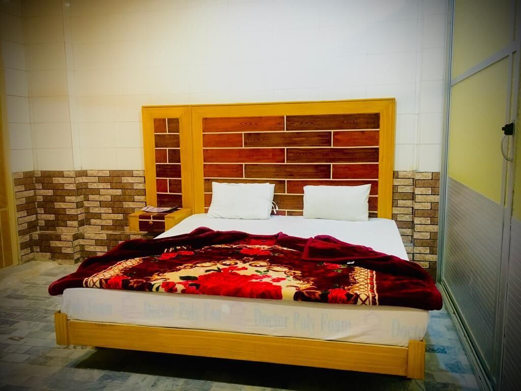 Deluxe Double Room | Free WiFi, bed sheets