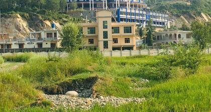 Muree Continental Hotel