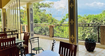 CRYSTAL APARTMENT HOTEL AND LODGES