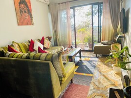 Individually furnished, desk, laptop workspace, blackout curtains