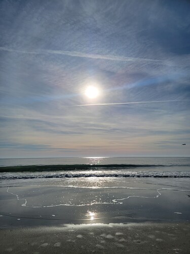 Private beach access! 2 Bedroom, 2 Full Bath Cottage with many amenities! 