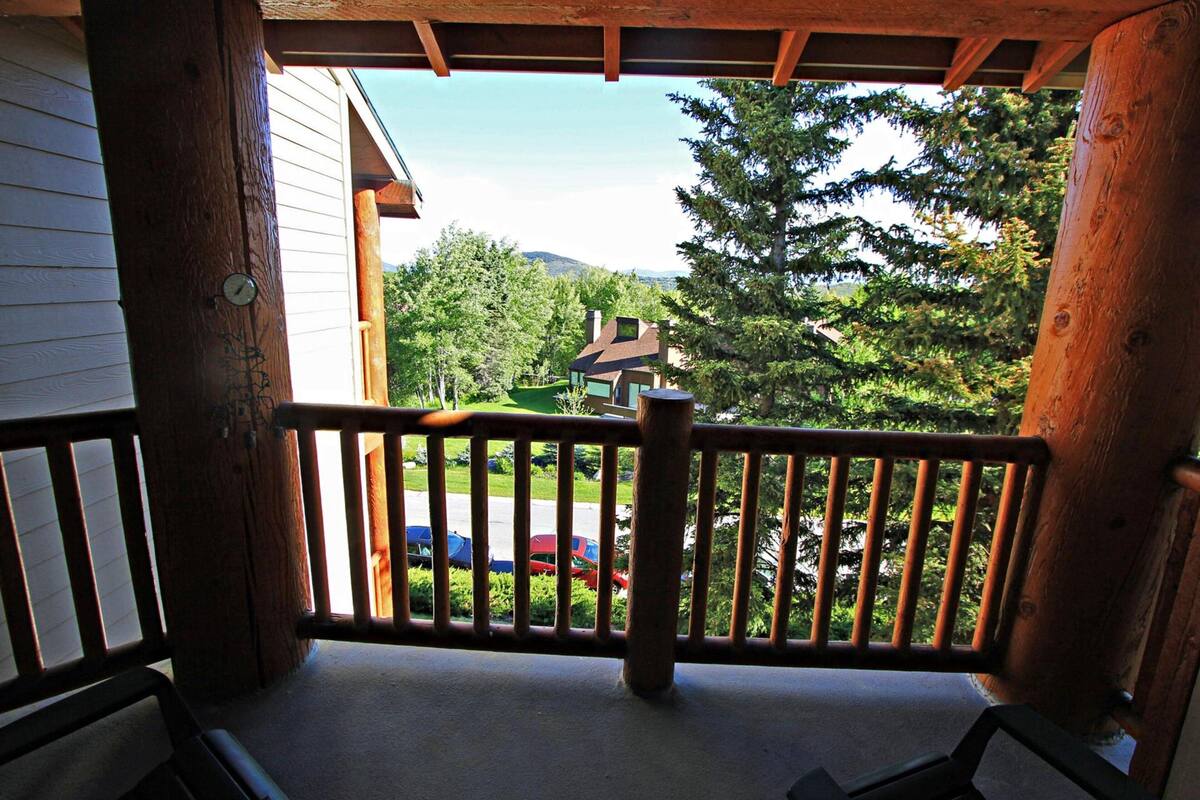Condo, 5 Bedrooms | Balcony view