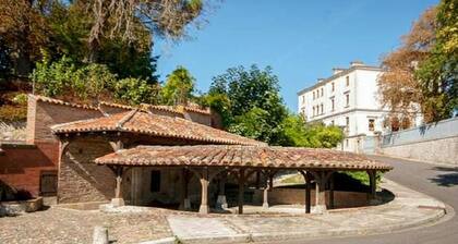 T2 LE SUDISTE ★ PLEIN CENTRE ★ LUMINEUX ★ WIFI