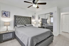 2 chambres, fer et planche à repasser, Wi-Fi gratuit, draps fournis