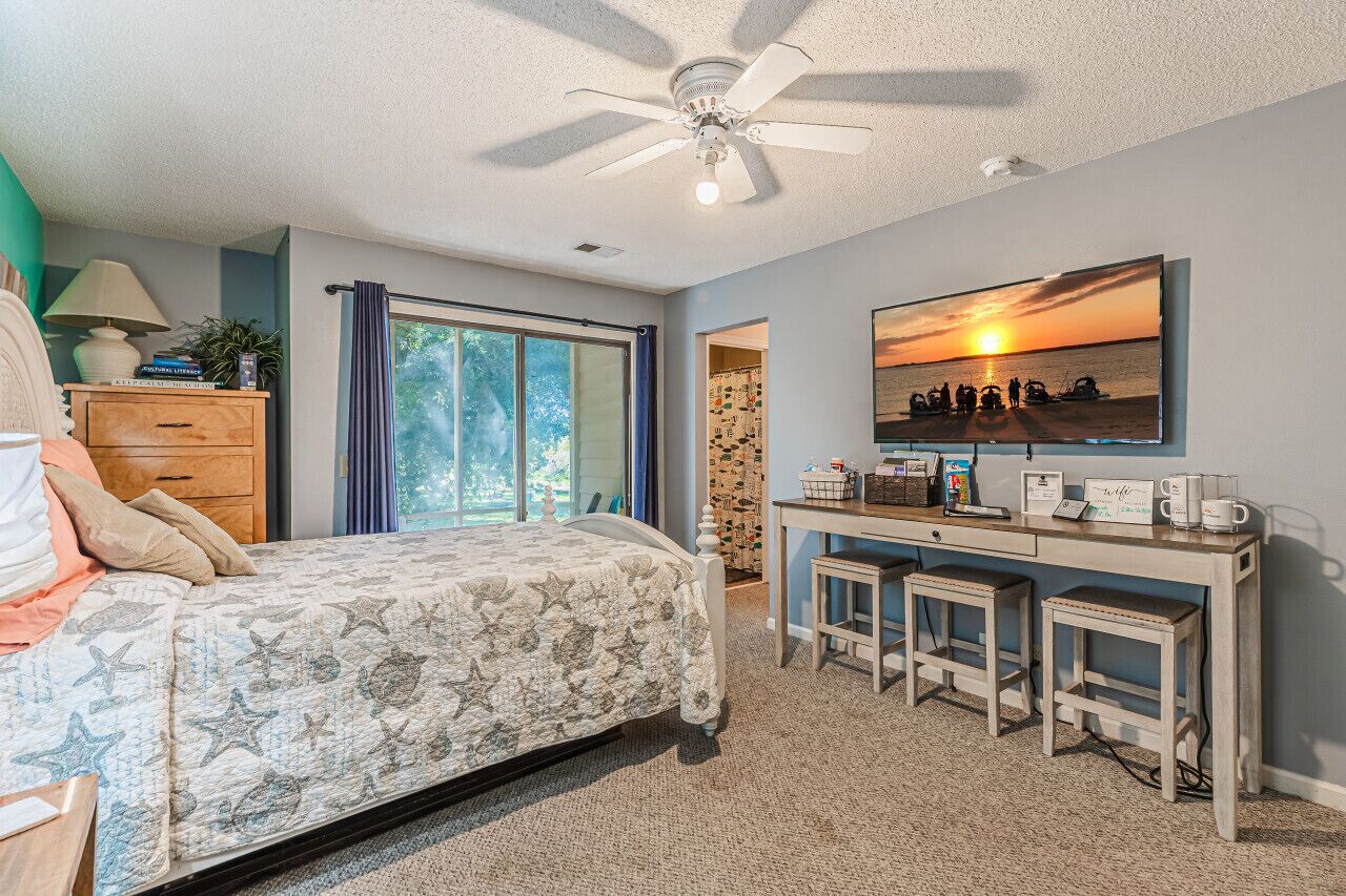 1 bedroom, iron/ironing board, WiFi (free)
