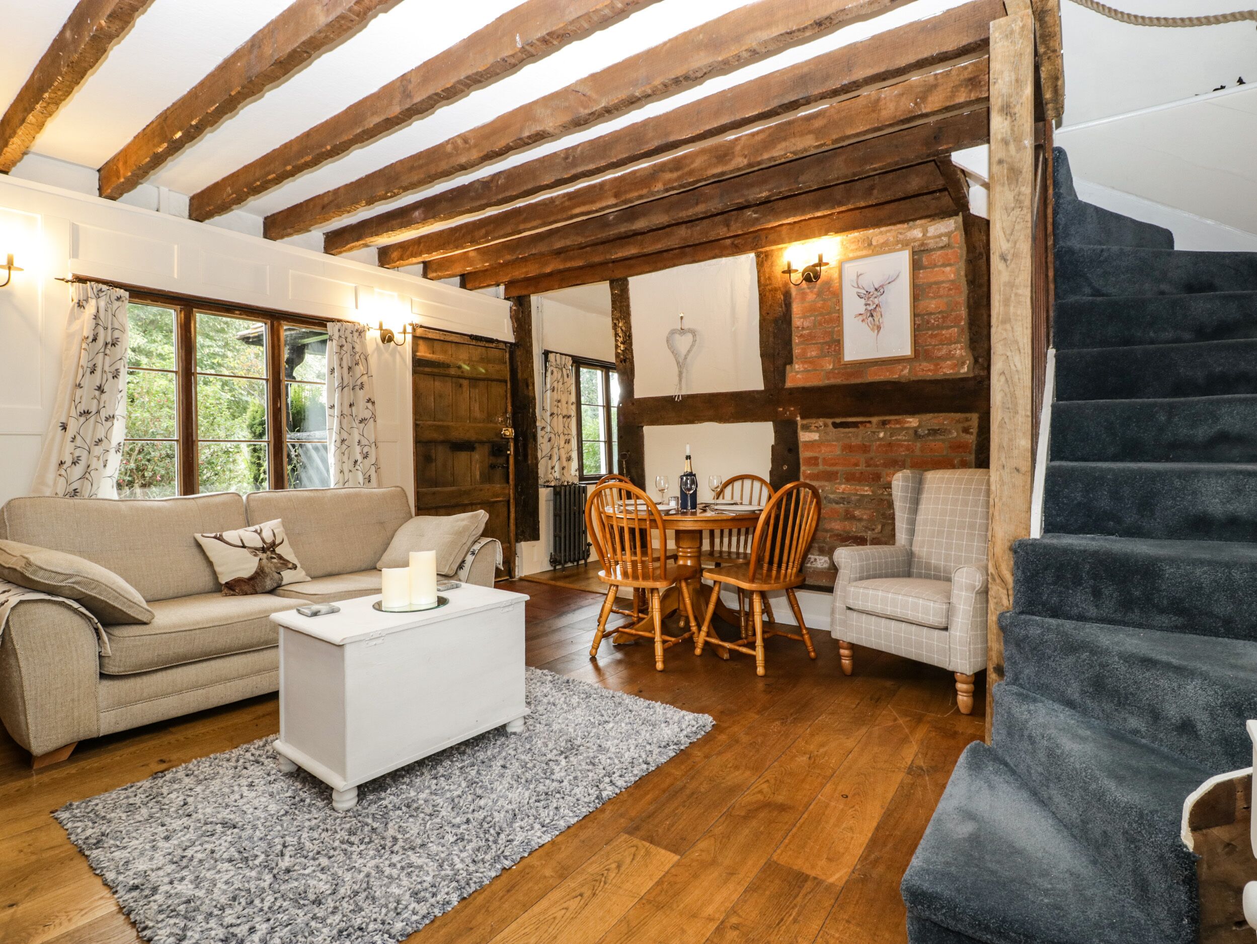 Cottage | Interior