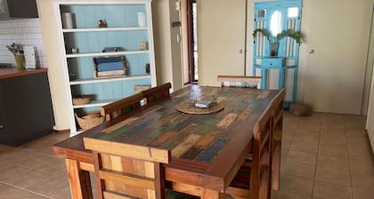 16 Hall Street - Neat and tidy family home