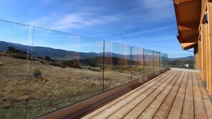 Terrace/patio - Chalet L'Ecrin, luxury in Font-Romeu (Font-Romeu-Odeillo-Via)