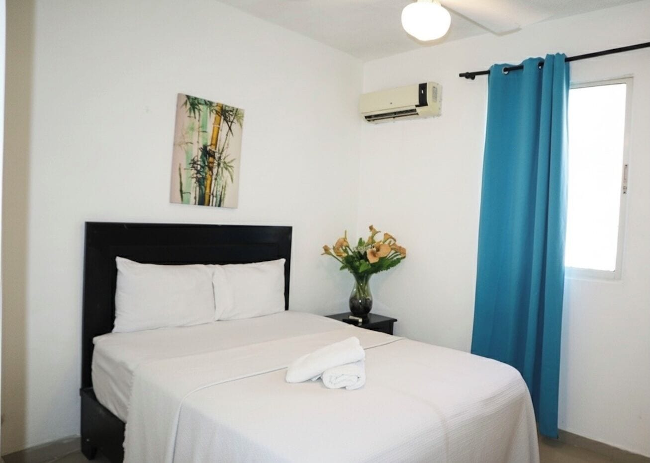 スタンダード ルーム | セーフティボックス (室内)、デスク、アイロン / アイロン台、WiFi (無料)