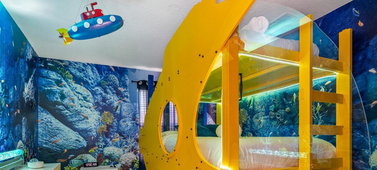 5 slaapkamers, een strijkplank/strijkijzer, reisbedje, gratis wifi