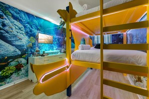 5 bedrooms, iron/ironing board, travel crib, free WiFi
