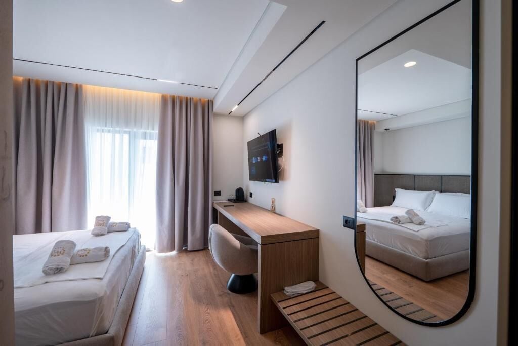 Photo - Grand Hotel Saranda