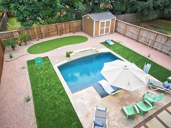 Outdoor pool, a heated pool