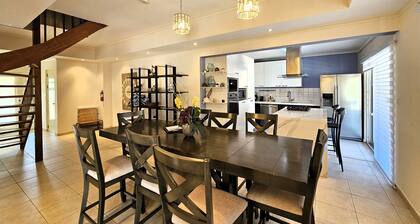 Beach Getaway: Sleeps 10-Boroncana Bonita.