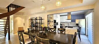Beach Getaway: Sleeps 10-Boroncana Bonita.