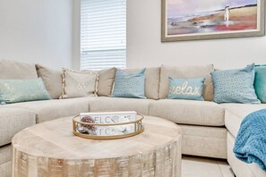 Smart TV, fireplace, offices