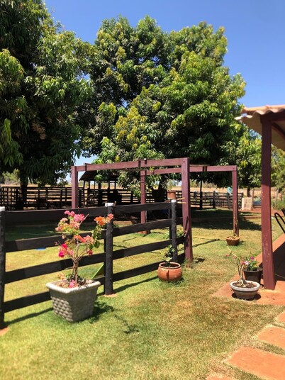 Country House Fazenda Três Buritis