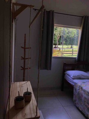 3 bedrooms, iron/ironing board, WiFi