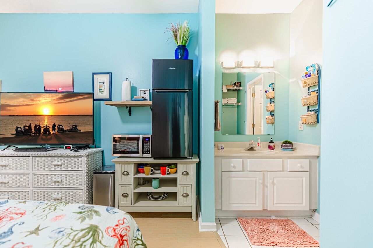 1 室のベッドルーム、デスク、アイロン / アイロン台、WiFi (無料)