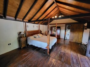 2 slaapkamers, een strijkplank/strijkijzer, gratis wifi, beddengoed