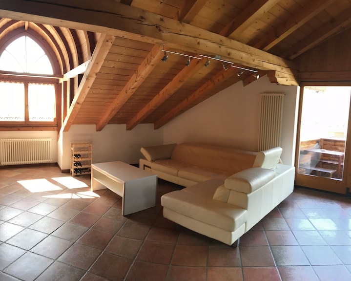 Giustina Attic Apartment - Lana