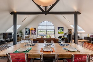 Dining - Le Loft du Cosmopolitain - Luxury Building - 6P - Downtown (Honfleur)