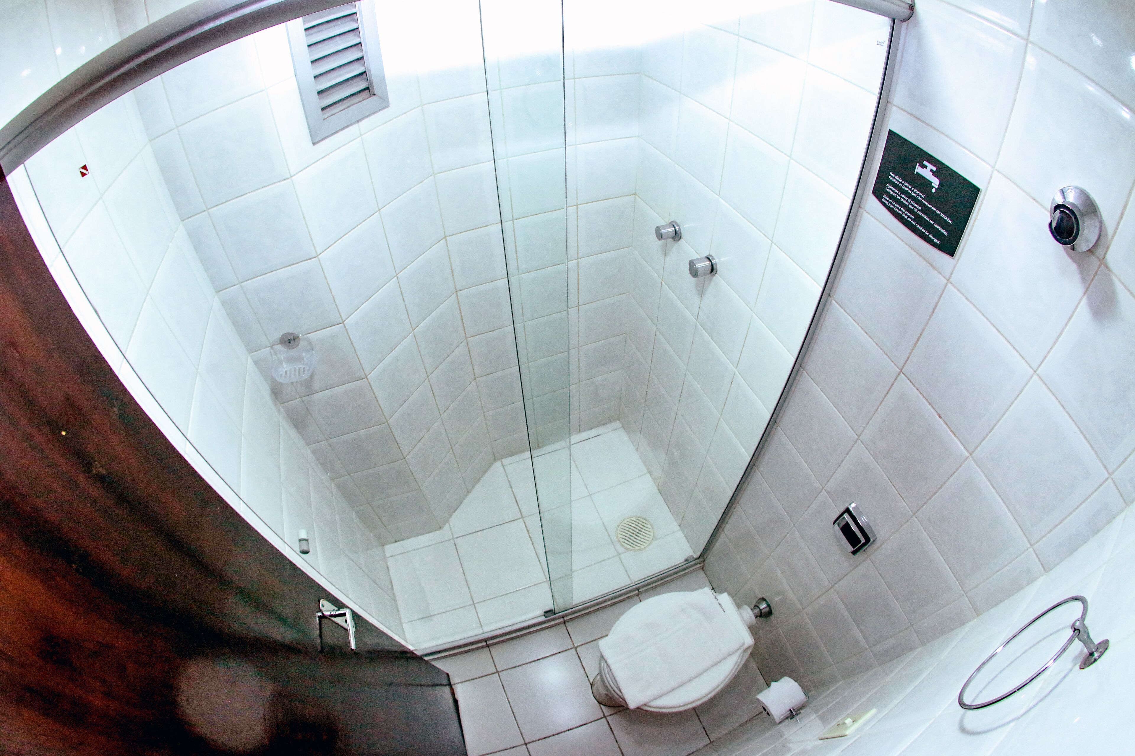 Foto - Esquina Batel - Hotel Econômico