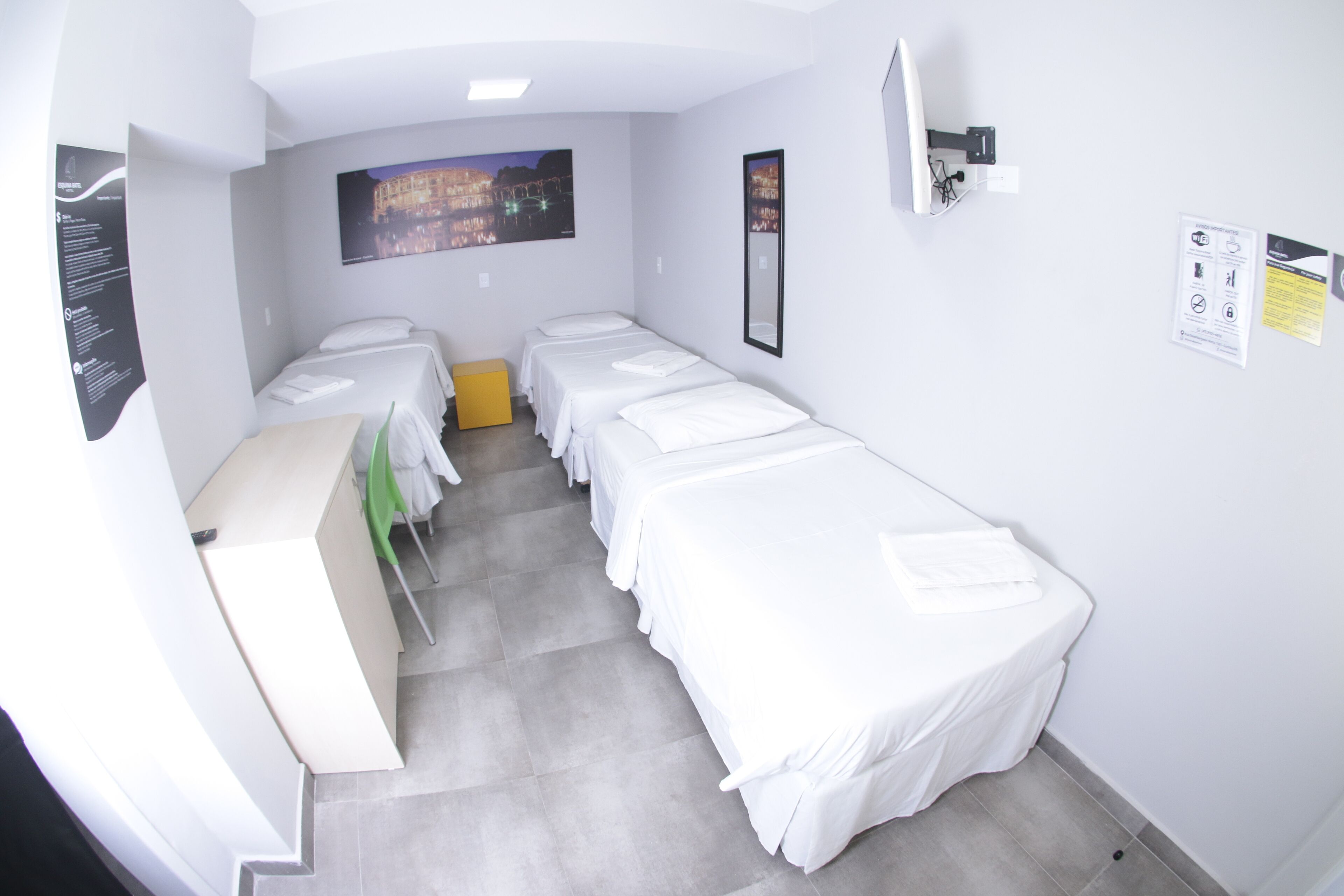 Foto - Esquina Batel - Hotel Econômico