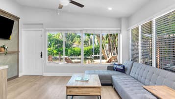 Smart TV, books, offices