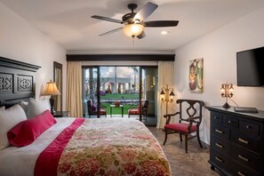 1 soverom, safe på rommet, skrivebord og strykejern/-brett