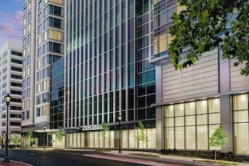 AC Hotel by Marriott Bethesda Downtown