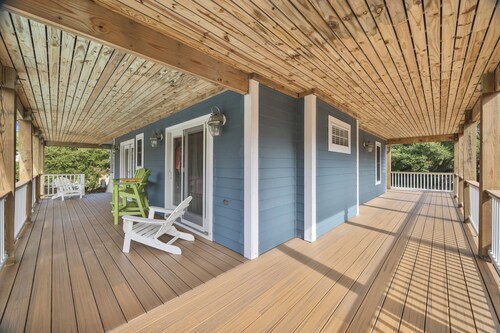 Gorgeous Views, Private Pool, Hot Tub, close to Beach, Jacuzzi, SS0028