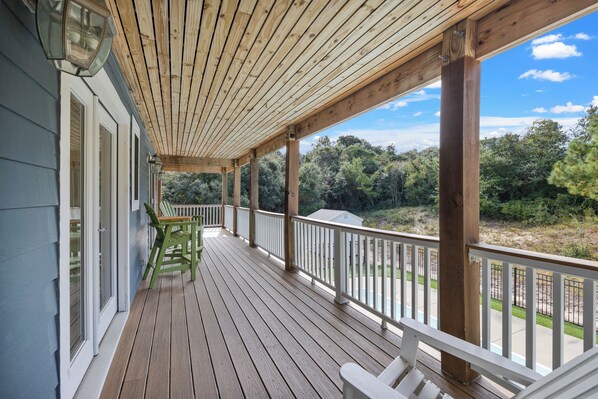 Terrace/patio - Renovated! Gorgeous Views, Private Pool, Hot Tub, close to Beach, SS0028 (Southern Shores)