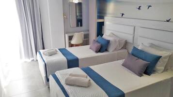 1 chambre, fer et planche Ă repasser, Wi-Fi gratuit, draps fournis