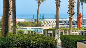 屋外プール、温水プール