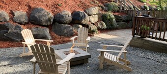 "Miller Hill Sanctuary" near Intel w/BBQ,fast wifi