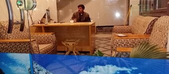 斯瓦特之旅酒店