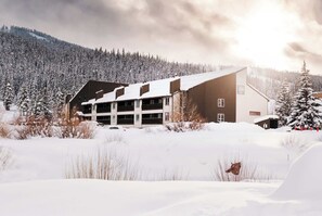 Exterior - MTN View | Close to Lifts | Heated Pool | Copper (Copper)