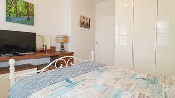 2 chambres, décor unique, ameublement unique, accès au Wi-Fi (inclus)